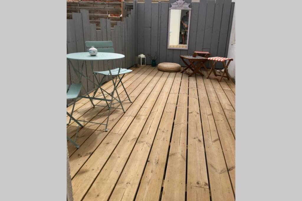 Appartement De Caractere Avec Terrasse. La Rochelle  Exterior photo